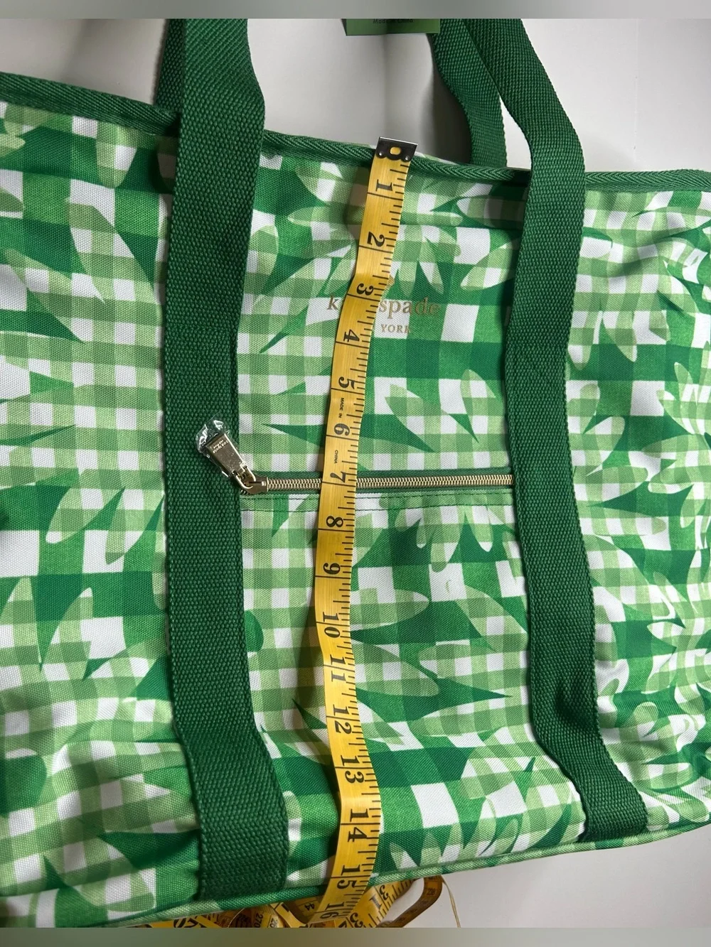 kate spade NWT Daisy Green Gingham Floral Tote Insulated Grandmacore Beach Mod